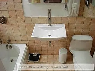 Rented by Bond New York