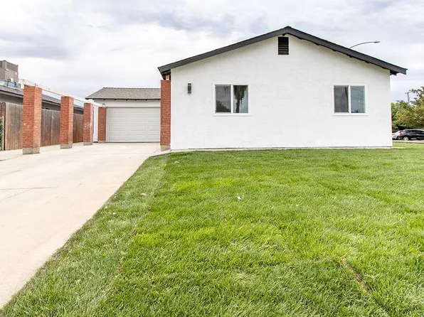 5112 Clark St, Keyes, CA 95328