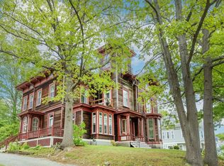 4 Mount Vernon St APT 1, Haverhill, MA 01830