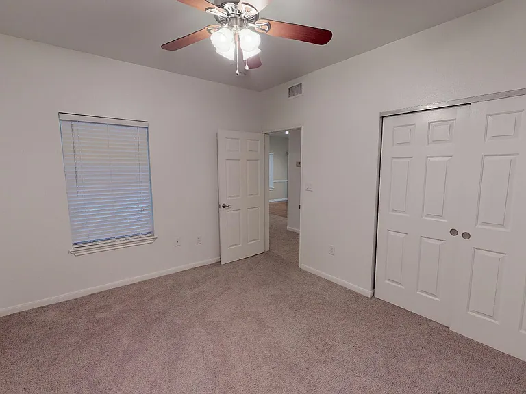 The Whittington Apartments — Photo 93