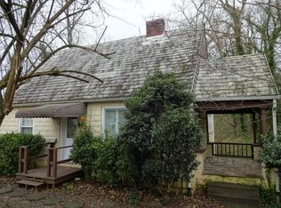 5020 Inskip Rd, Knoxville, TN 37912