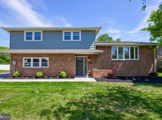 250 Nollyn Dr, Dallastown, PA 17313