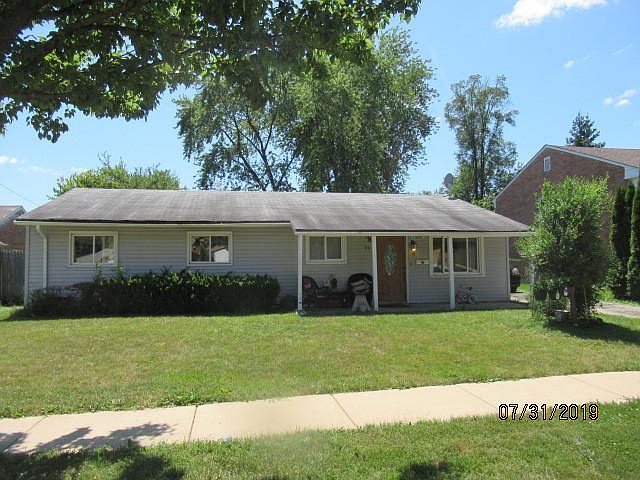 1st image of 89 Cambridge Ln