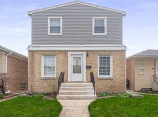 3727 N Page Ave, Chicago, IL