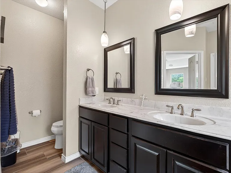 2129 Megan Creek Dr — Photo 11