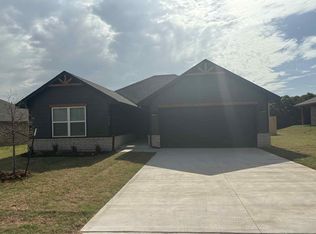 4645 Lincoln Lndg, Newalla, OK 74857