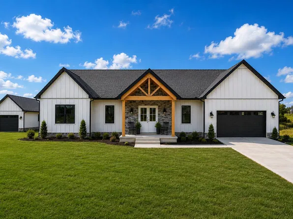 205 Evergreen Dr, Winchester, KY 40391