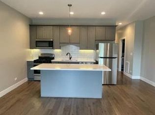 1347 W 47th St #2E, Chicago, IL 60609