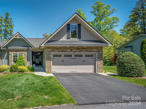 3rd image of 163 Waterside Dr