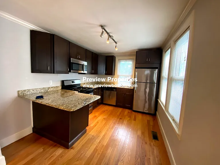 Braemore Rd — Photo 14