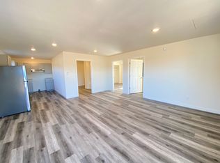 15279 Tinks Trl, Beulah, MI 49617