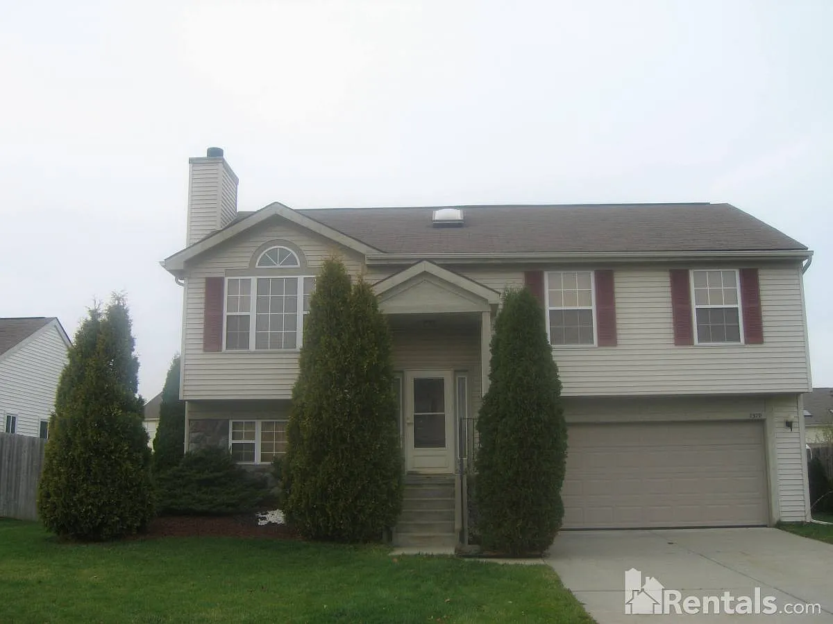 7370 Hogan Dr photo 1