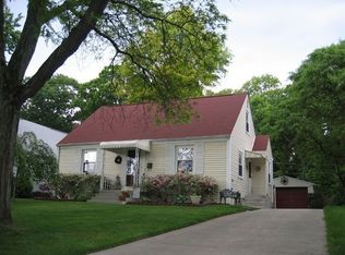 604 Blenheim Rd, Columbus, OH 43214