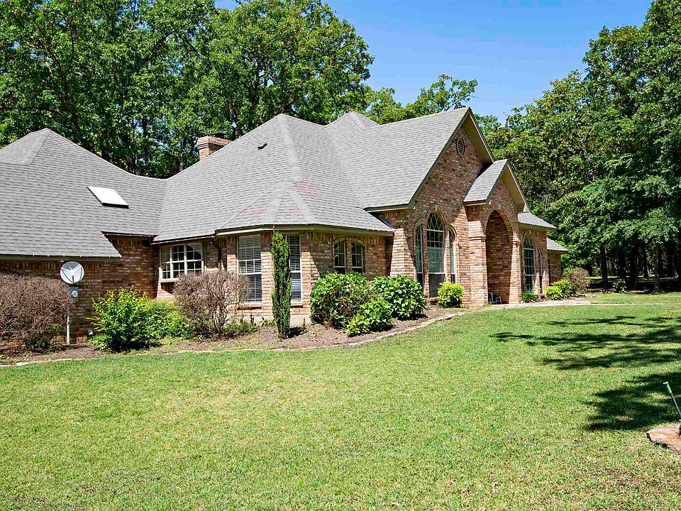 1st image of 287 Wooded Hills Dr