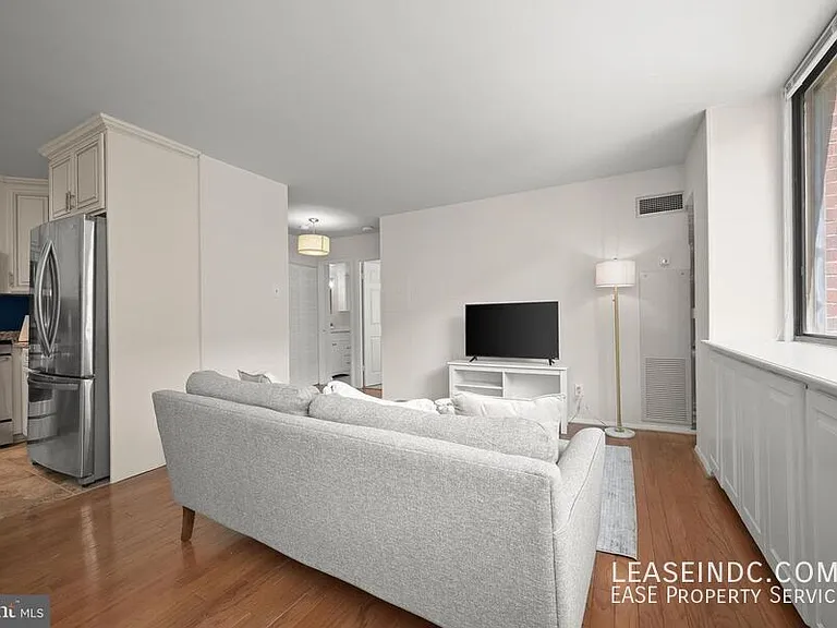 1245 13th St NW #311A — Photo 3
