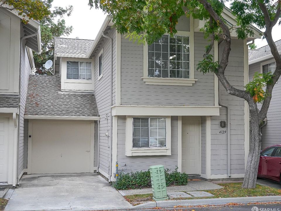 1st image of 4129 Blackford Cir