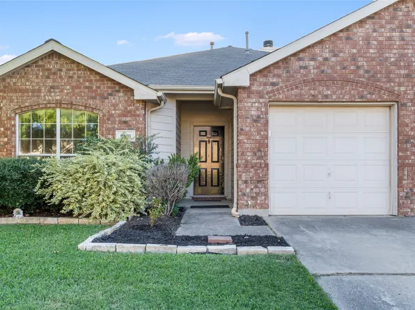 9100 Nightingale Dr, Fort Worth, TX 76123