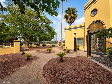 5763 W Oakey Blvd, Las Vegas, NV 89146, photo 4