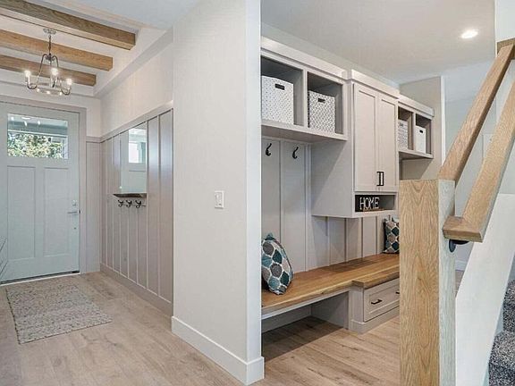 3rd image of 2330 Elinor Ln SE #6D
