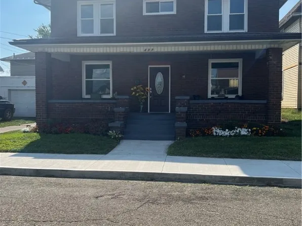 407 S Lawn Ave, Coshocton, OH 43812