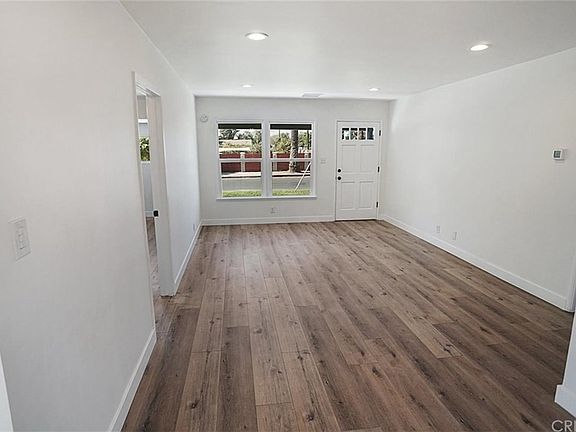 3rd image of 8154 Gentry Ave