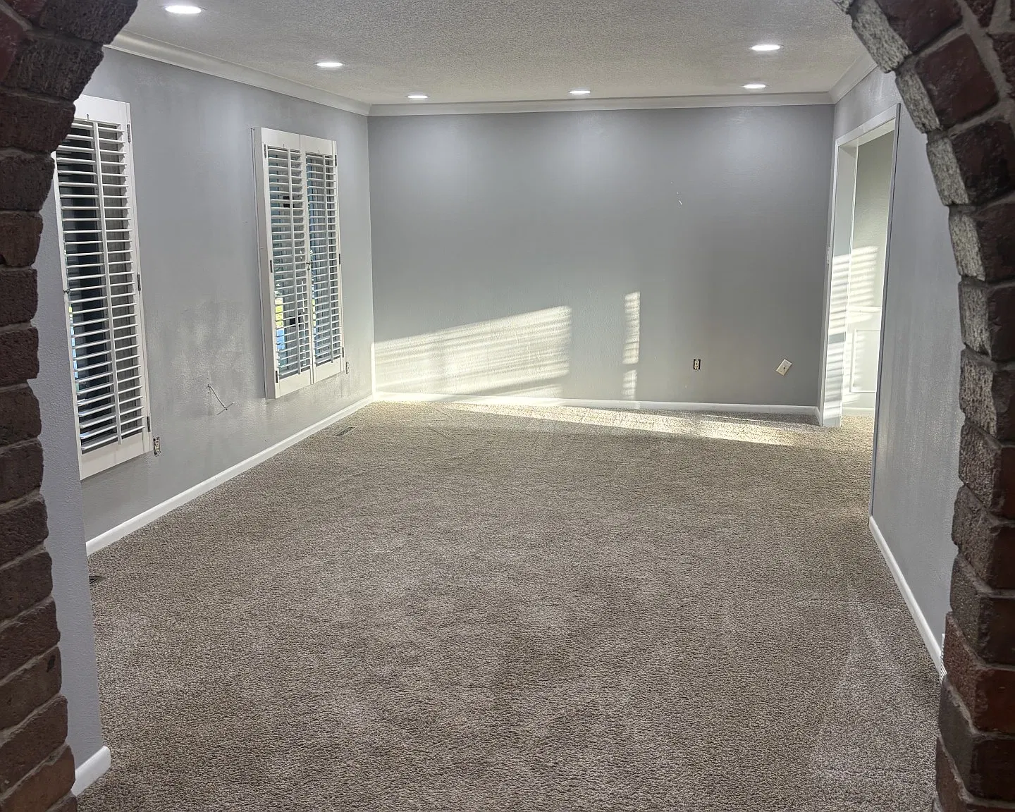 4 bed, 2029 sqft, $2,500 — Photo 2