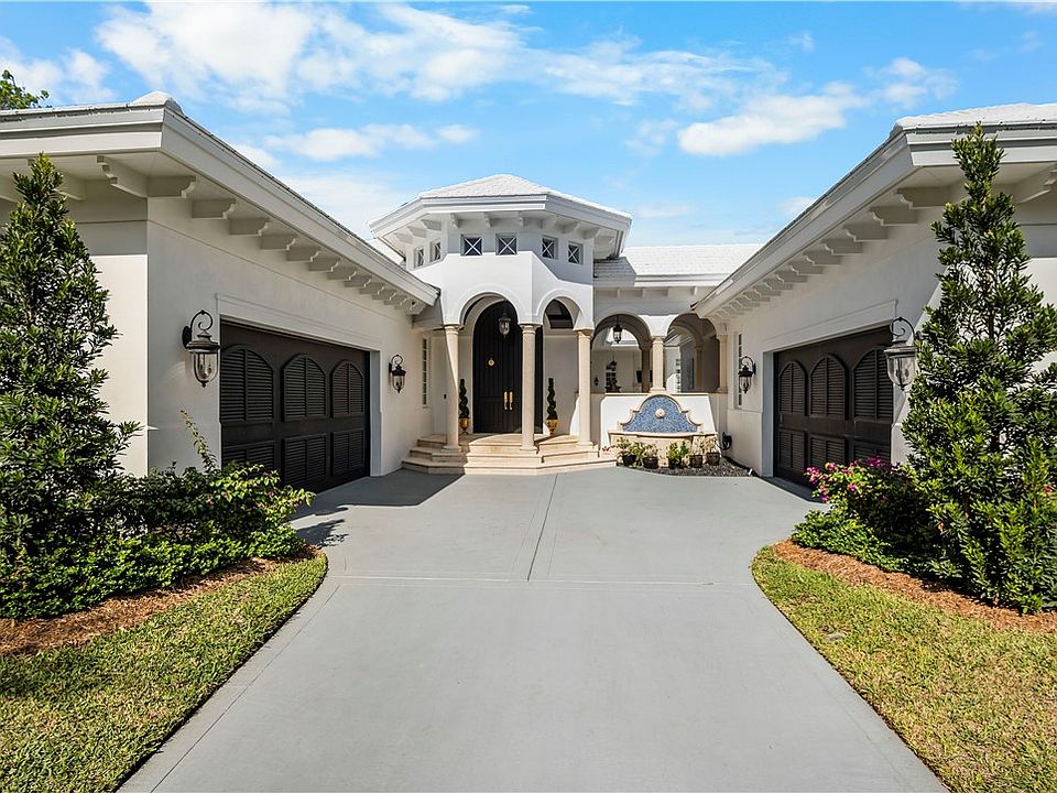 1st image of 7 Beachside Dr