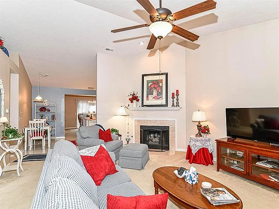 5th image of 14919 Silver Thorne Way