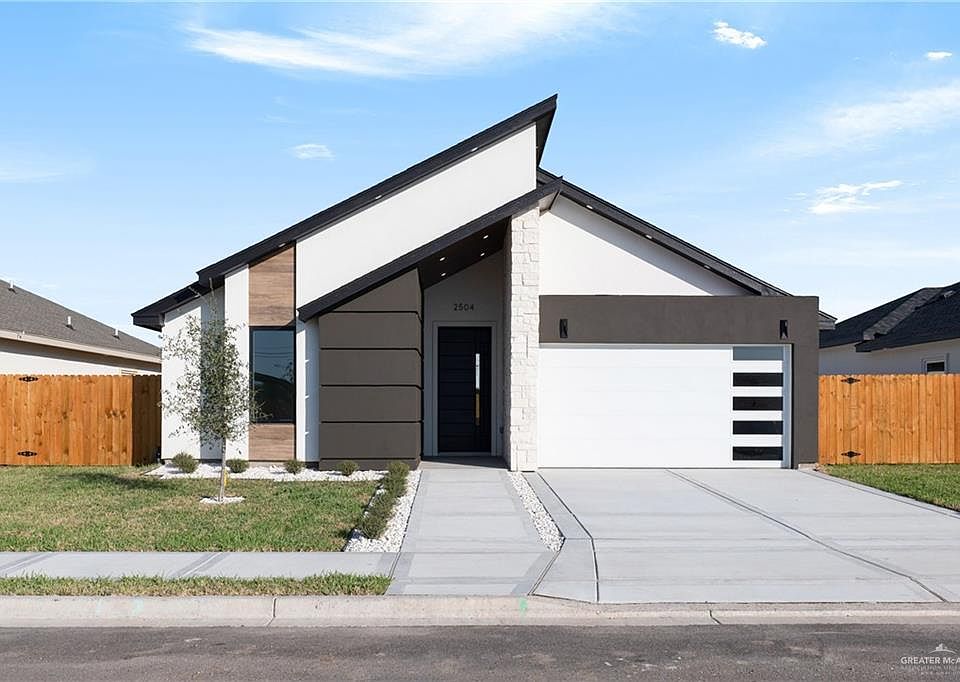 1st image of 2504 N Gaytan Ave