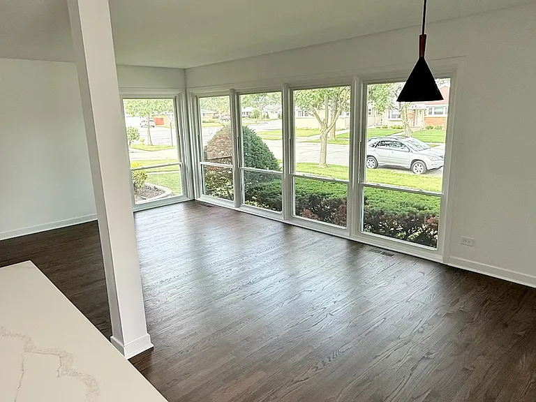 8748 N Olcott Ave — Photo 3