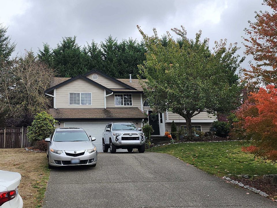 1st image of 11317 216th Ave E