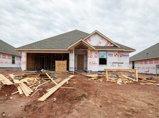 2917 Warwick Way, Moore, OK 73160