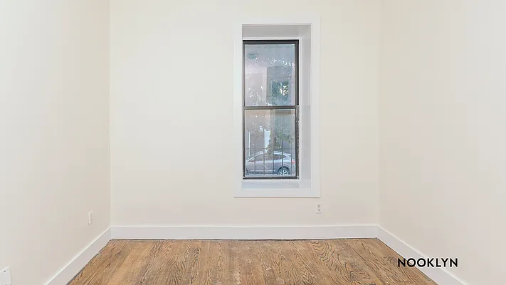 Rented by Nooklyn NYC LLC | media 16