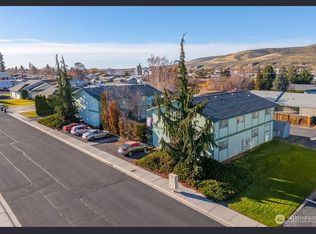 223 E St NE #3, Ephrata, WA