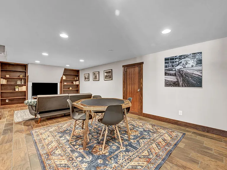 1300 Clough Rd — Photo 27
