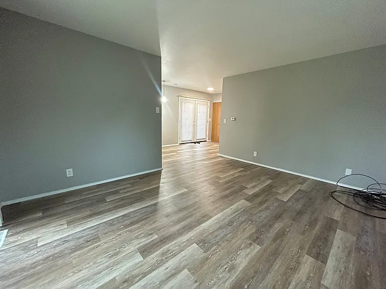 Garden Ridge Apartments — Photo 45