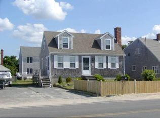 88 Town Neck Rd, Sandwich, MA 02563