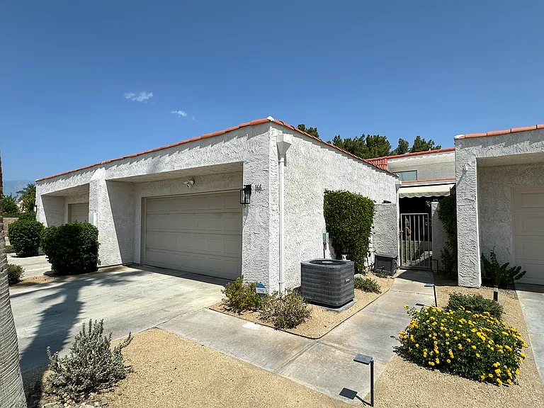 166 Wimbledon Ct — Photo 69