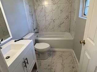 12371 Molly Sue Ln, Fayetteville, GA 30215