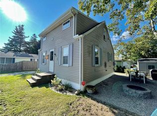 30 Dorothy Rd, Westbrook, CT 06498