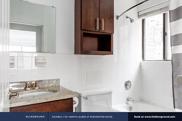 Rented by The Blueground | media 15