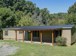 1673 Mount Carmel Church Rd, Reidsville, NC 27320