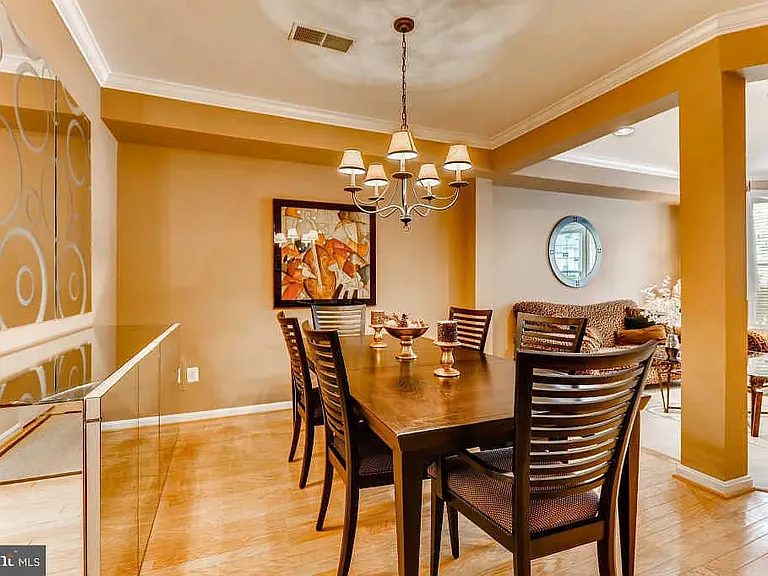 Dining Room, No.1