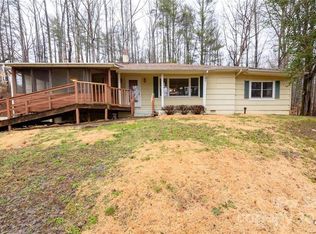 2430 Spring Meadow Rd, Lenoir, NC 28645