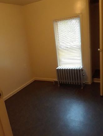 4th image of 289 Essex St #2R