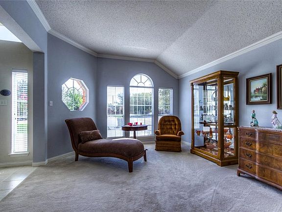 3rd image of 114 Dogwood Trl
