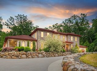 129 Brickyard Rd, Southampton, MA 01073