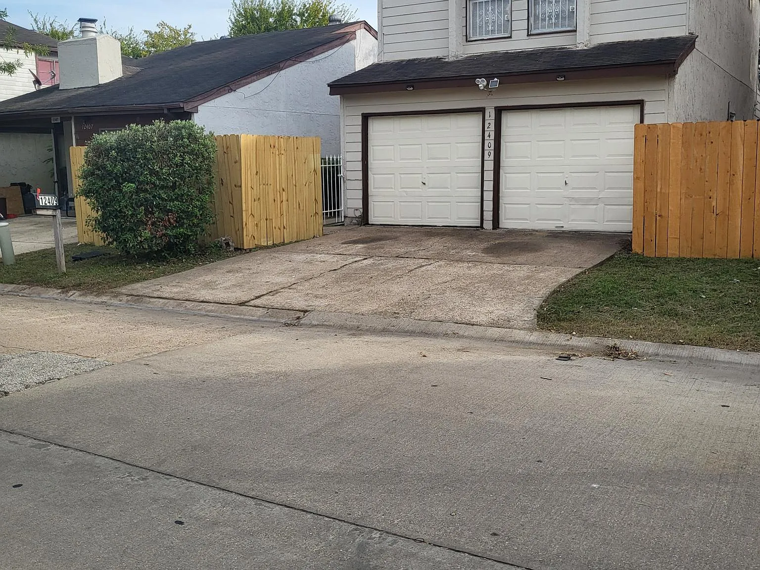 3 bed, 1.5 bath, 1800 sqft, $1,700 — Photo 1