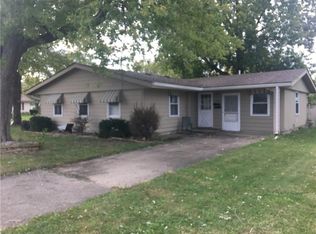 517 Amos Rd, Shelbyville, IN 46176