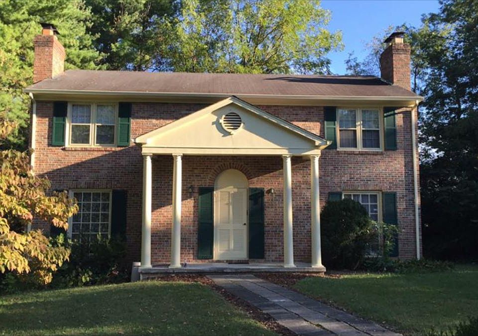 Duplex - Common Entrance